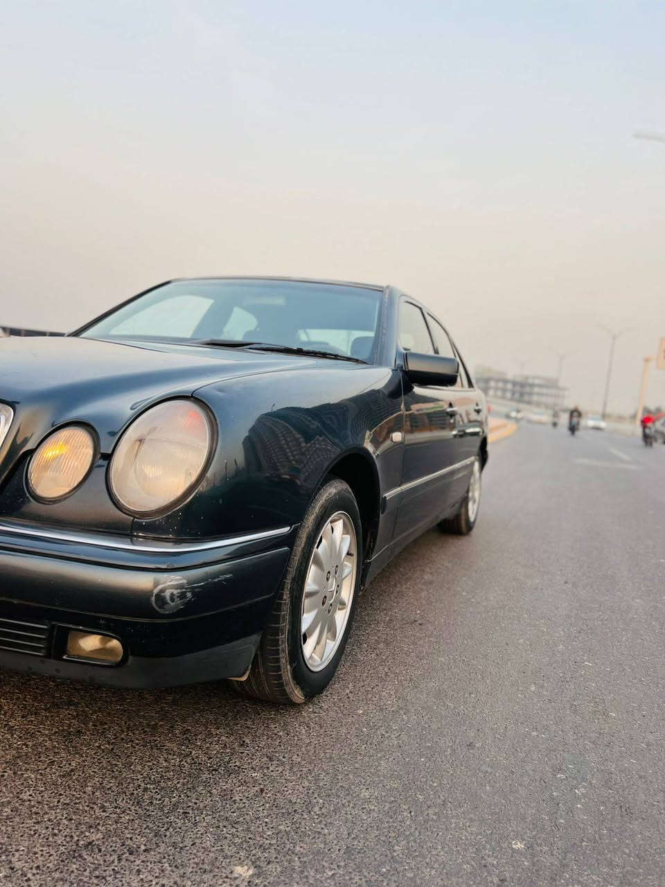 مارسدس ام عيون 1999 اصل وارد یابان فول مواصفات عده فتحه
ماشيه 200 الف كهربائيات كلها شغاله بدون قطره خیاس
او تعمیر بلاديه
محرك 6 سلندر V
كراسي كهرباء برده كهرباء مري قلاب ثلاجه تبريد قطعتين ثلج
رقم بغداد دولي جديد اب اسمي
السعر 115
***********
