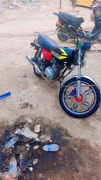 شباب دراجه خير من الله مابيه شي نقص بيه بس الليت مابيه موديل 2022مابيه...