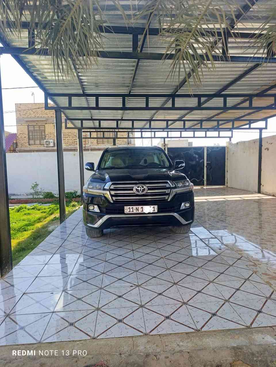 السلام عليكم
لاندكروزر موديل 16 بريم اصل 
ماشيه 250
محرك وكير كفاله
السيارة كفاله وحلوه وتراي زيرو بس الي موجود ب السونار وبسيطة كلش
رقم بغداد بسمي 
تبريد كفاله 
تاير نص ونص
السعر 475 محتاج فلوس ضروري مو سعرها
رقم الهاتف *********** الشراي يدلل
