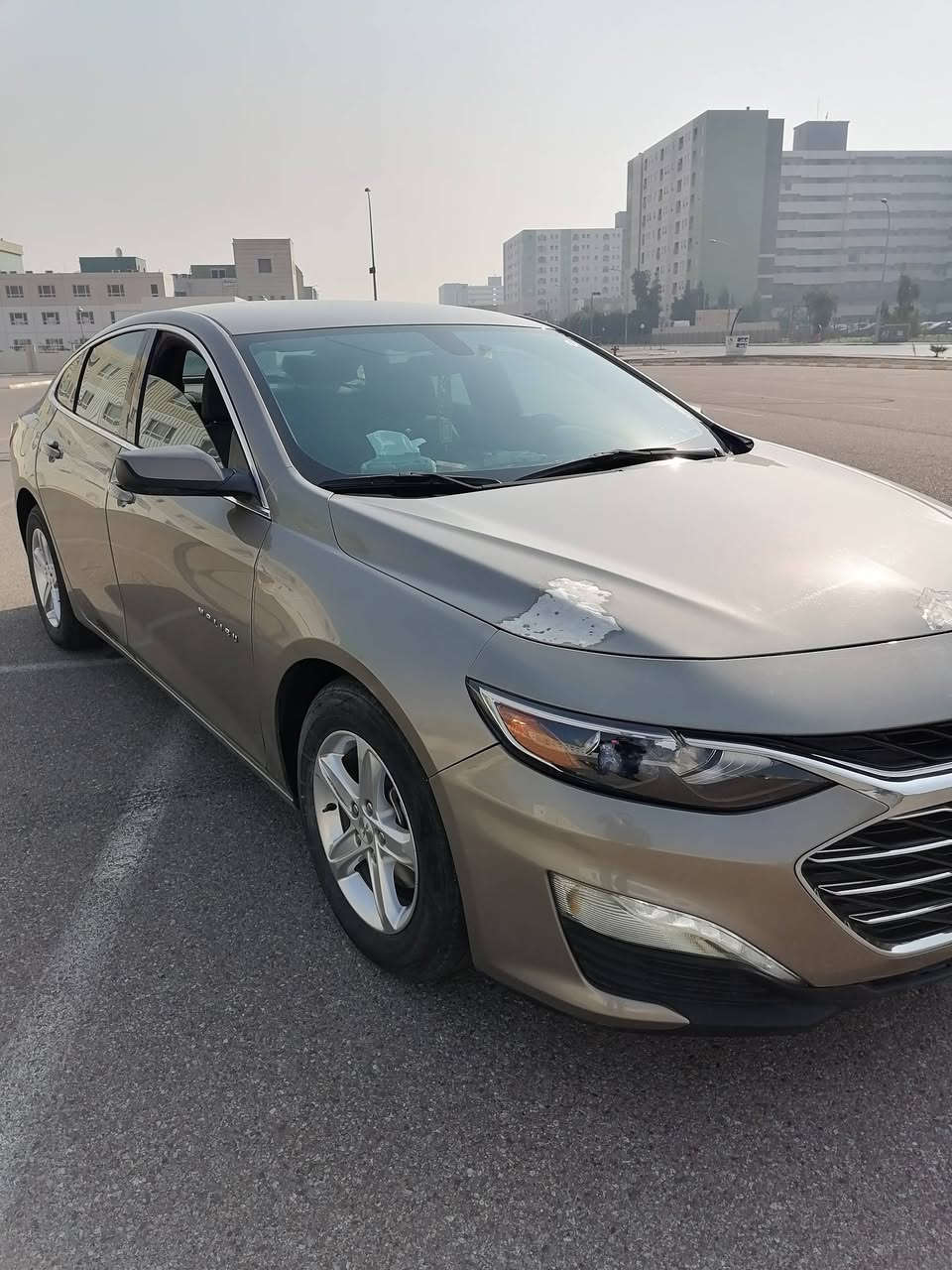 السلام عليكم شباب 
شيفروليت ماليبو LT
 موديل 2022 دخول شهر 4 سنة 2024  
لون ذهبي
رقم بغداد الجديد  معوقين بأسمي 
مواصفات السيارة
شاشة / كامرة / بصمة تشغيل وبصمة ابواب / تحكم ستيرن / جام اوتو / اوتو ستوب / حساس تاير / شاشة اعطال / تبريد قطعتين 

حادث السيارة خشم بنيد وجاملق الأيمن بارد فقط 
صور الحادث بالمنشور 
السيارة ماشية 137 كيلو وقابلة للزيادة 
كاملة وجاهزة لاخر حباية مابيها نقص اي شي 
مكاني مجمع بسماية السكني 

سعر السيارة 130 ورقة وبيها مجال
***********
