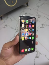 ايفون اكس ار • ٦٤ • بطارية ١٠٠ مبدلة