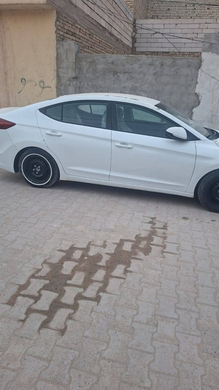 سلام عليكم
النترا 2018 وارد امريكي ااسياره بسمي رقمه نجف بيه ٣قطع السعر 110 وبي مجال التواصل علئ رقمي ***********
