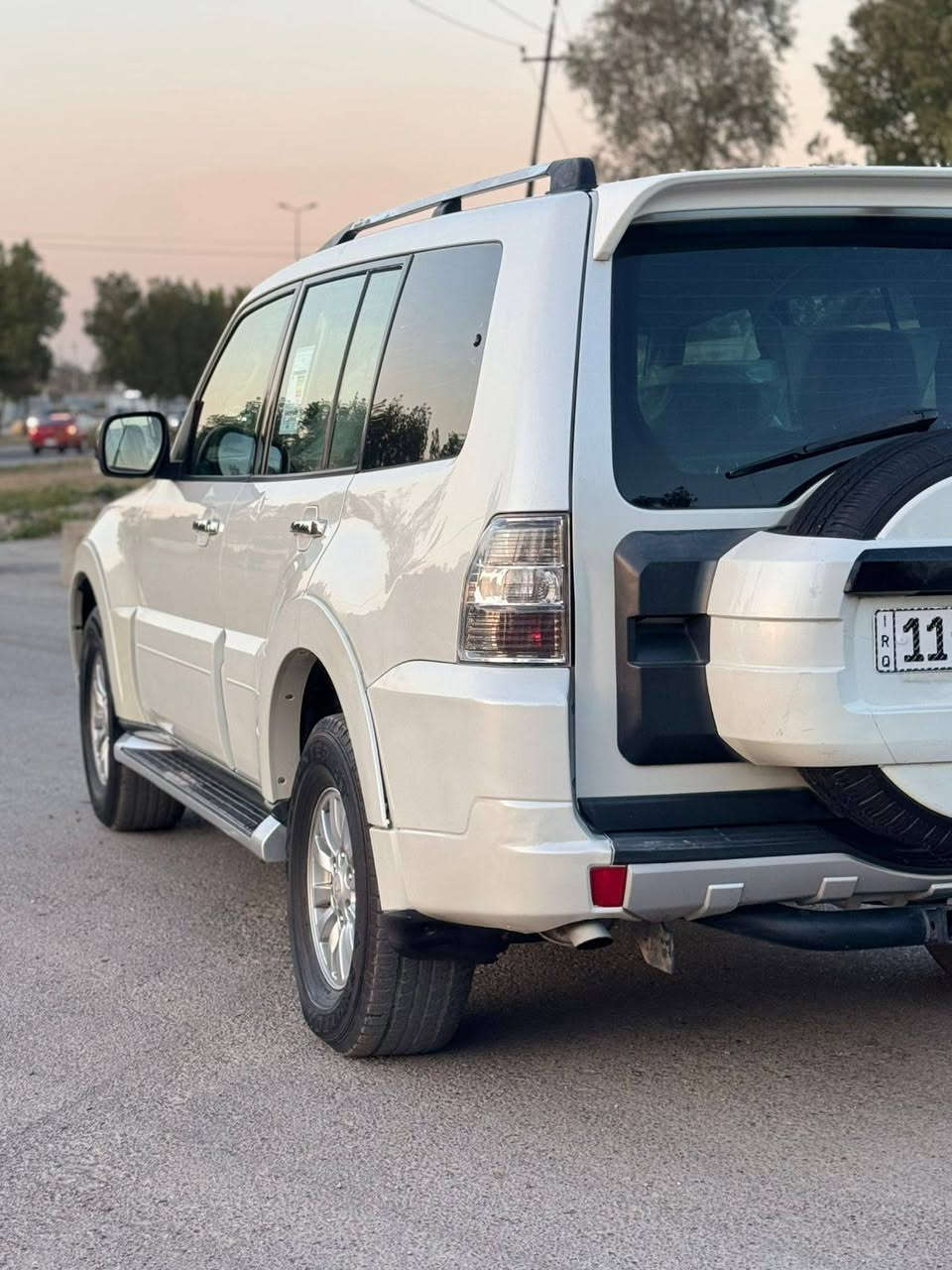 السلام عليكم باجيرو موديل 2010رقم بغداد دولي بسمي محرك 3500 سياره جاهزه كير محرك تبريد ثلج سياره مال جناي مكفوله من الضربه بس ثلاث قطع صبغ وسونر موجود بل منشور مكان بغداد حي العامل السعر 128 وبيه مجال حك الجيه والشراي يتصل ***********
