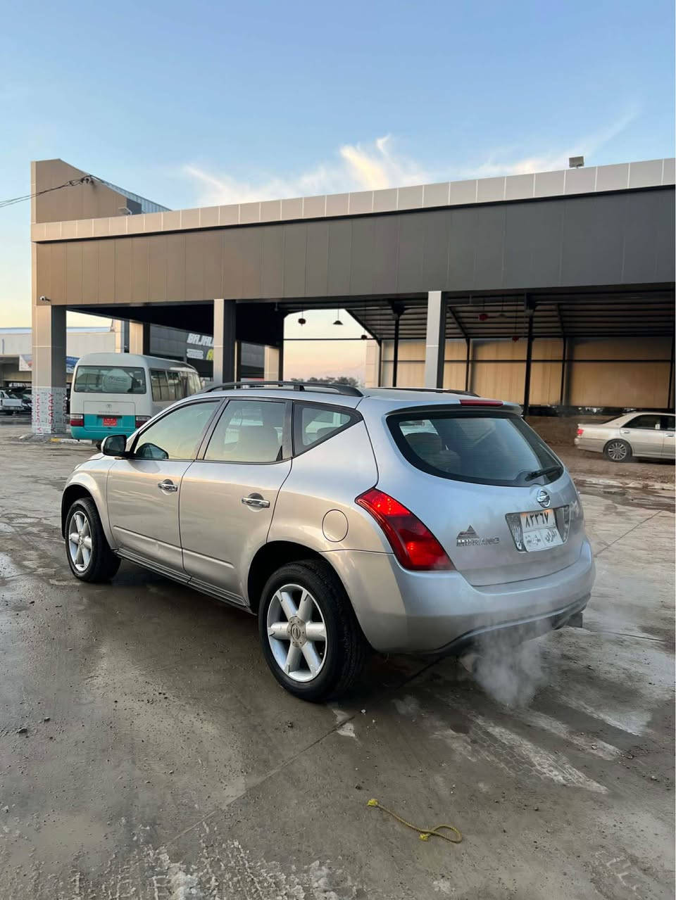 نيسان مؤرانو مؤديل ٢٠٠٥ مواسه فات خليجى سلايتو ناوزه ردو ده بل ئه كسل وكوشن كاره بايو شاشه و كاميرا  سه ياره كه بؤياخى نيه سه نه وى به سه رچوه ته حويل و غه رامه ى به شه رت گيرو مه كينه و ته بريتو ته قه وره قه و كاره با ى وهه موو گيانى مه زبوته سعرى ٥٩ گه لا قوفلى معامه له ى نيه ناونيشان سليمانى.  ***********.  *********** السليمانية, العراق
