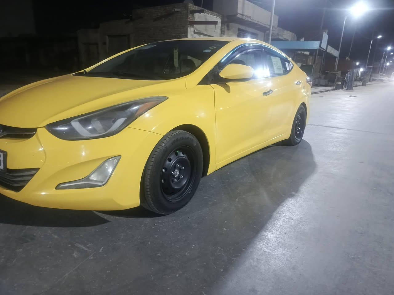 النترا 14 رقم بغداد دولي قطعتين تبديل فقط محرك 1800دوش لاتبخيرولاتنقيص  وكير نظاف دواخل نظاف  جديده تخم تاير السياره جاهزه وجديده السعر 96مجال قليل الشراي يتصل ويدلل العنوان ميسان.   ***********
