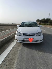 بي واي دي F3 • ٢٠١١ • كير عادي