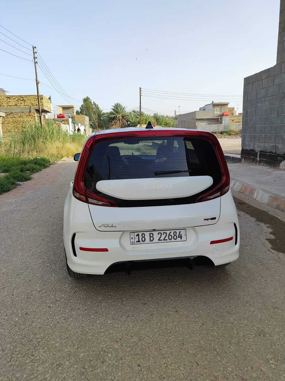 السلام عليكم كيا صول 2022  بيها بنيد تبديل وبارد بلجاملغ الامامي والباقي كفاله محرك 2000 
موصفات فول الفول فتحه سقف بصمه  الكشنات  كهربائي كلهن تدفأه تبريد رادرات كامره مانع نزلاق قياده ذاتيه  وبيه بعد هواي مواصفات السعر 138 وبي مجال  مستعجل على البيع للاتصال ***********

