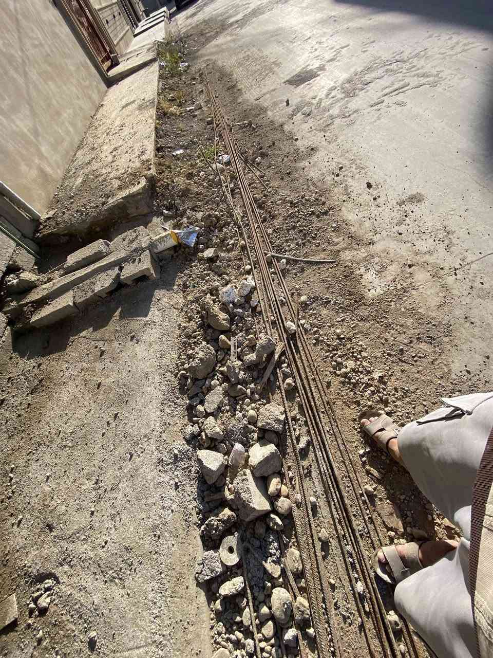 حديد الفا نص اثمان احسن شي فضله بناء عدد9مع قصاقيص هديه وبسعر مناسب اتصل ***********
