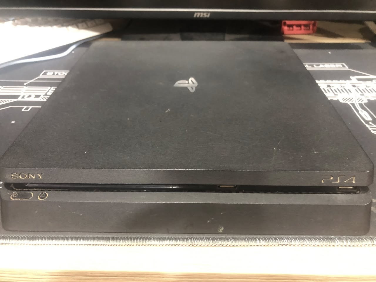 السلام عليكم بلي فور للبيع السعر 125 الف ويه ملحقاته من وايرات و يده وجهاز نظيف 95% الجهاز بي مشاكل بس ويه تصليح يبقه سعره ارخص من الجديد مشاكله اولا مدخل الاقراص لايعمل ثانيا واحد من المداخل مال usp لا يعمل علما سعر الجهاز الجديد 220 وفوق توصيل ماكو والشراي يجي خاص نتفاهم ❤️


**إذا كنت صاحب هذا الإعلان وتريد حذفه لأي سبب، رجاءا أرسل رسالة إلى الدعم الفني**