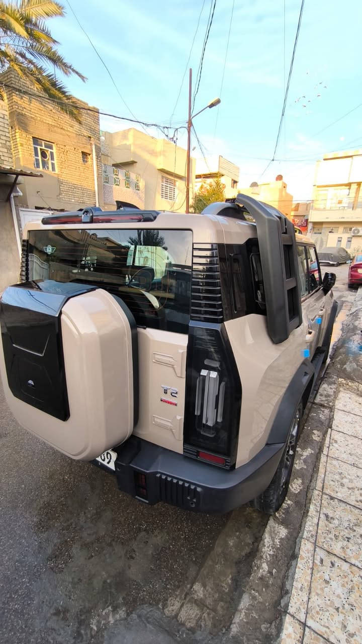 للبيع جيتور T2 لگجري 2025
ماشيه 42 رقم بغداد بسمي 
فول مواصفات بالضمان بيها صيانه شامله 
بيها هزه وسنويه جديده 
بيها اضافات درع امامي صندوق جمجمه درج كلها بالوكاله 
داخل بيجي ارضيات رزلاين حتى الصندوق
السياره مكفوله من الصبغ والضربه عدا شخط واصح بالصوره 
مكاني بغداد ***********
