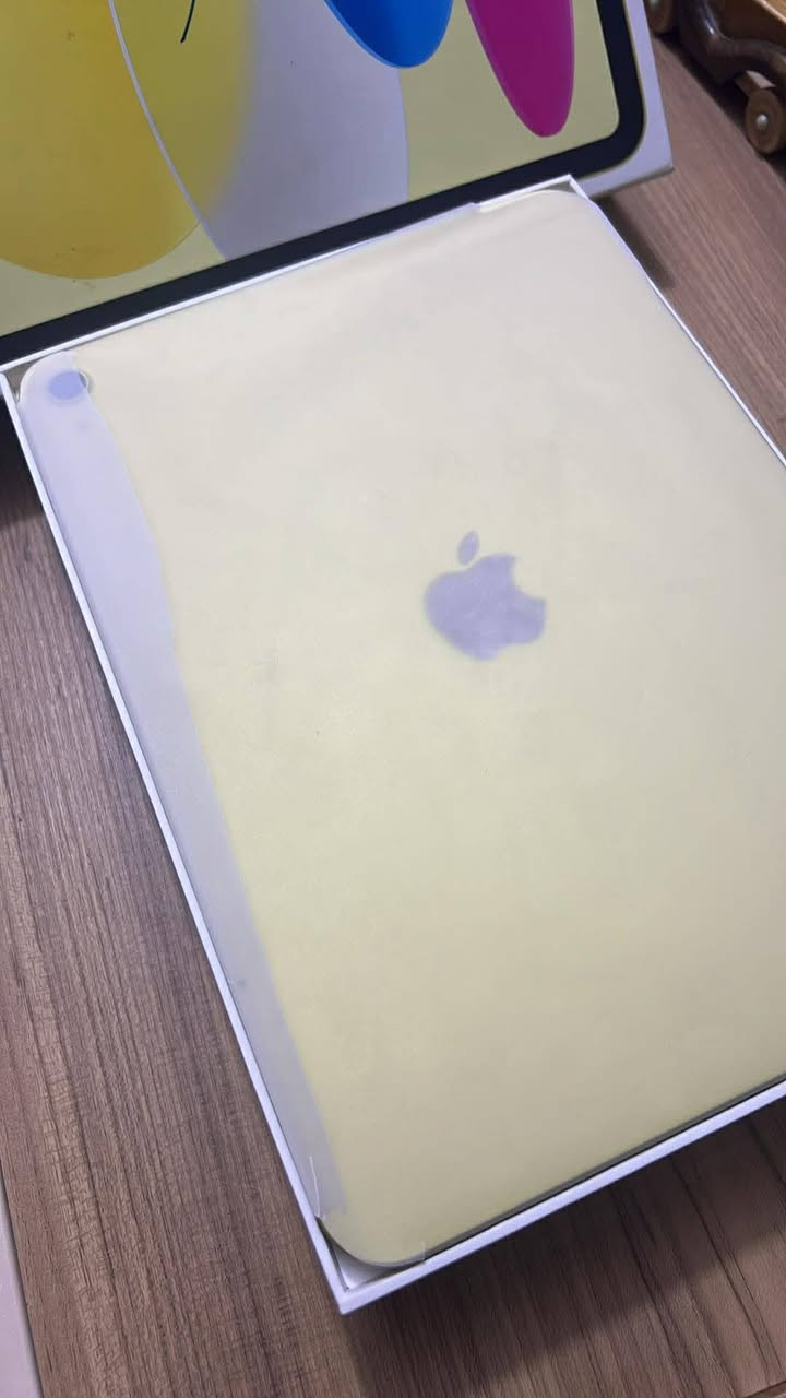 السلام عليكم
ايباد 11 
A16
جهاز جديد مستخدم قليل بطاريته 100 ذاكره 128 
مكاني بغداد نهاية حي اور 
بيع فقط وماعندي توصيل سعره 425 وبي مجال 
***********
