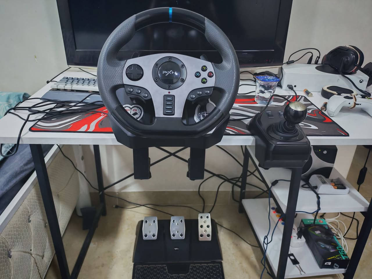 🎮🔥 للبيع دركسون PXN V9 Racing Wheel بحالة ممتازة جداً 🔥🎮
🚗 إذا تحب ألعاب السيارات والشاحنات وتريد تجربة قيادة واقعية، فهذا الدركسون خيار ممتاز إلك!

✅ الموديل: PXN V9 Racing Wheel
✅ الحالة: ممتازة ويشتغل بدون أي مشاكل
✅ يشمل كير عادي 6 نمرات + R (ريوس) ⚙️
✅ دواسات بنزين وفرامل 🏎️
✅ استجابة سريعة ودقيقة أثناء القيادة
✅ مناسب لألعاب الشاحنات والسيارات والسباقات 🚚🚗
✅ مريح بالاستخدام لفترات طويلة

🎯 يمنحك تجربة قيادة واقعية وممتعة أكثر من اليد العادية، خصوصاً مع ألعاب الشاحنات والسباقات، ويخليك تحس وكأنك تسوق سيارة حقيقية.

💯 الدركسون نظيف ومحافظ عليه، وجاهز للتجربة والفحص قبل الشراء.

💵 السعر: 100 🤝 أكو مجال بسيط للشراي للجادين.

📩 للاستفسار أو الشراء راسلني على الخاص.


**إذا كنت صاحب هذا الإعلان وتريد حذفه لأي سبب، رجاءا أرسل رسالة إلى الدعم الفني**