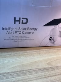 كاميرا مراقبة • طاقة شمسية • سعر مغري