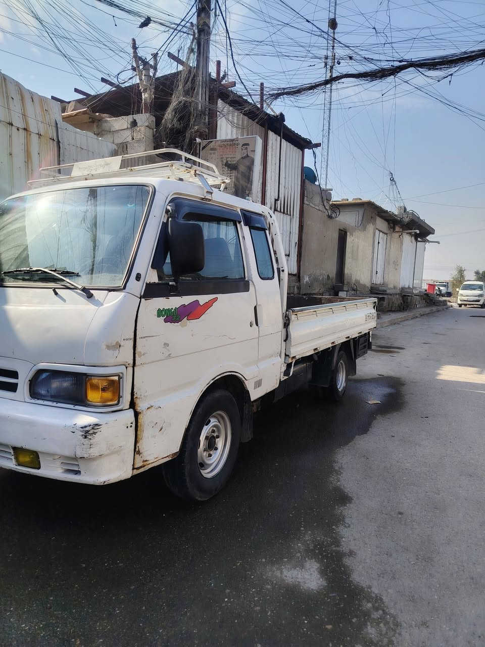 سلام عليكم للبيع كيه بنكو مديل 95 مكفوله كفاله عامه سنويه 29 هزه صاله سبوع من هزيته سياره كل نقص مابيه السعر 55 وبيه مجال قليل مكان السياره بغداد المعامل ***********
