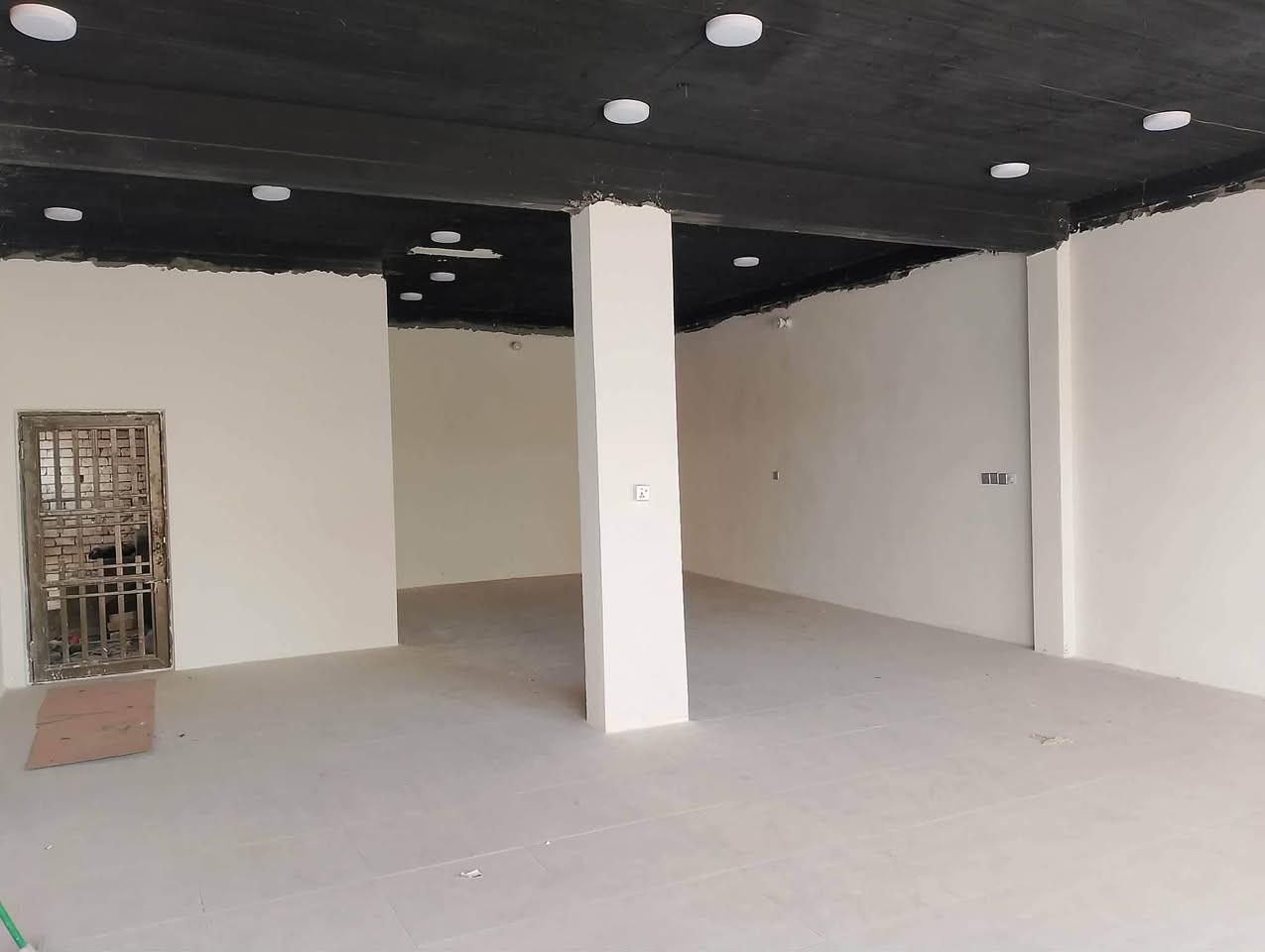 للبيع او لليجار كربلاء الحر منطقة عرب صالح قرب المولده المساحة 100  متر سعرالبيع 80 مليون سعر الايجار 300 ألف طابو زراعي سند 25         
***********
