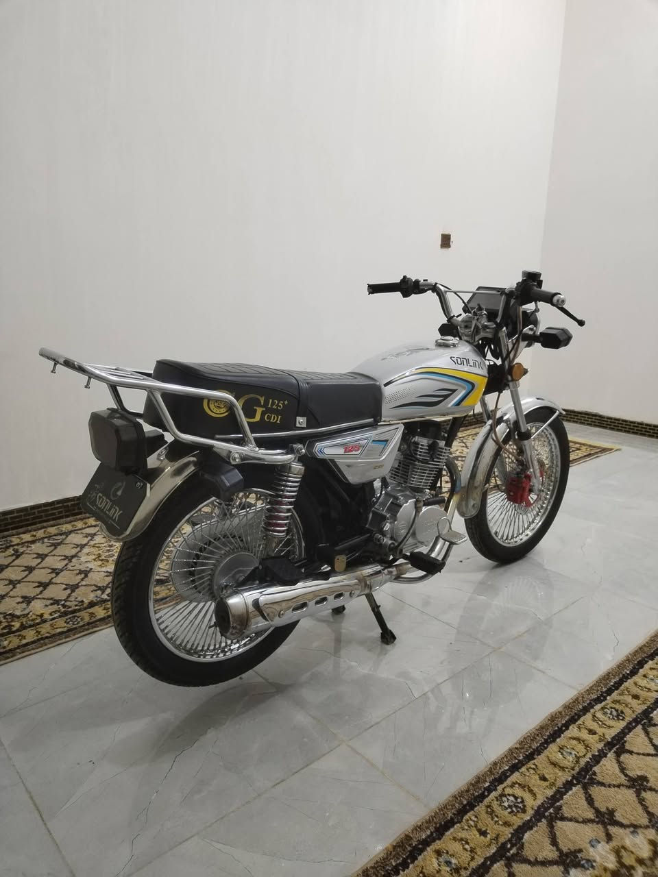 دراجه 4كير موديل 2025  اوراق 5 اصولي مكينه كفاله برغي مامفتوح بيهه كهربائيات كلهه شغاله السعر 750 وبيهه مجال للشراي مكاني بلحفريه الرقم ***********
