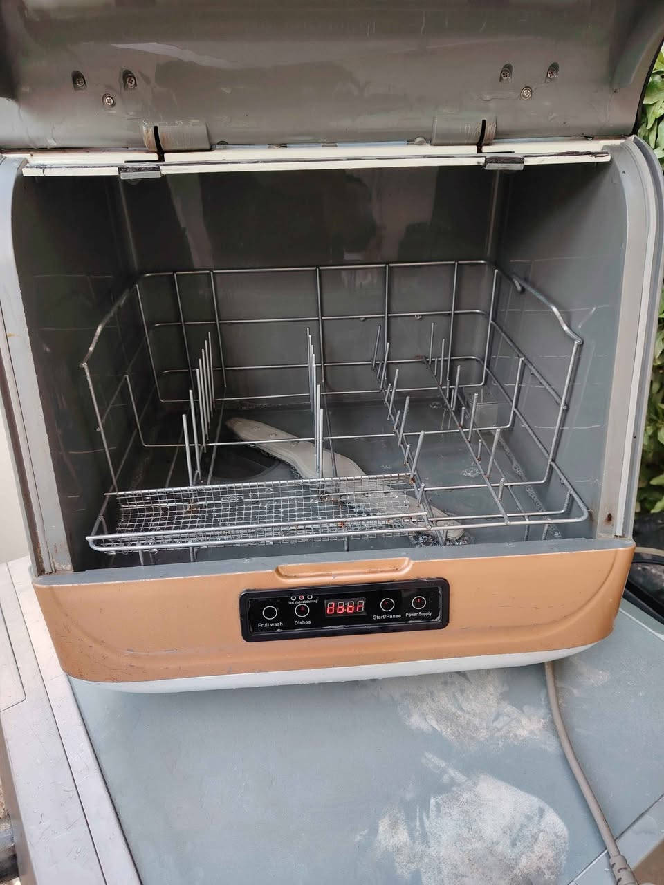 غسالة صحون منظدية نظيفة جدا ماركة المانية شغالة فول تشتغل عالمولدة 🌹🌹🌹
السعر، 120الف فقط 🔥🔥🔥

موصل الجانب الايسر /حي المثنى 🌿🌿🌿

الشارع المقابل لمنتزه المثنى
✅شارع عمارة النخيل 
✅وماكس جيم 
✅وازياء النمور 

داخل الفرع بالنزول قرب كراج  غسل السيارات   

(منزلي) لبيع الاثاث المستعمل 
متواجدون من الساعة ال 1ظهرا الى 8مساءا https://maps.app.goo.gl/BFTrpaanCHgXHP4H6?g_st=afm موصل, نينوى


**إذا كنت صاحب هذا الإعلان وتريد حذفه لأي سبب، رجاءا أرسل رسالة إلى الدعم الفني**