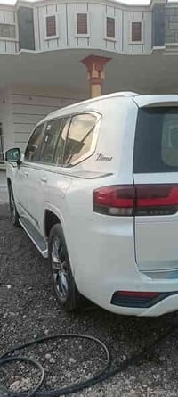 للبيع سياره لاندكروز موديل 22 ساز ام التطبيق لون ابيض  رقم اربيل ماشيه...