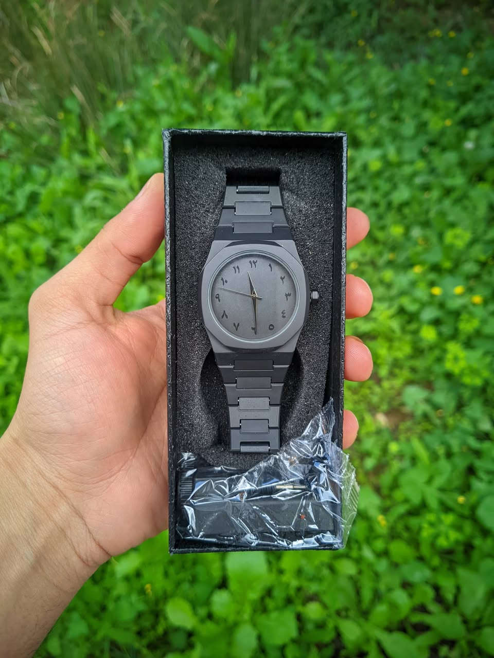 السلام عليكم
يتوفر ساعات خط عربي لون اسود مرتب 

سعر الساعة 12 الف  
للاستفسار . متواجد خاص


**إذا كنت صاحب هذا الإعلان وتريد حذفه لأي سبب، رجاءا أرسل رسالة إلى الدعم الفني**