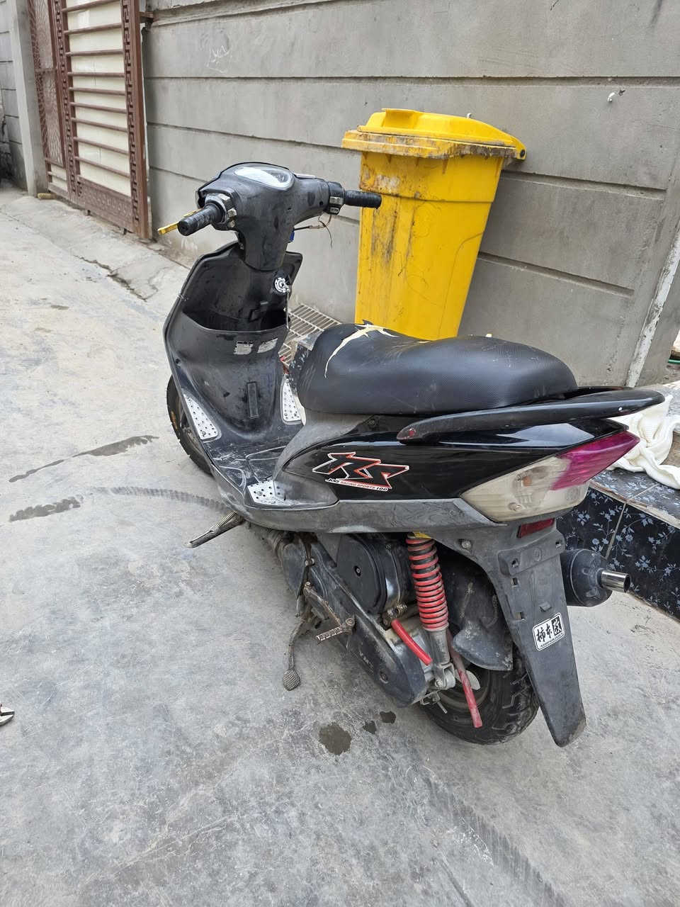 السلام عليكم ماكس عدله للبيع بوشه 49 يدات ذهبي وقبق افلاوين صالنصه fm الدراجه كلشي بيها ابلادي ماعده الكلتهن صار ٩ من نازله من الرمبه الدراجه نضيفه مكاني واسط نعمانيه الرقم *********** الخاص مفتوح
