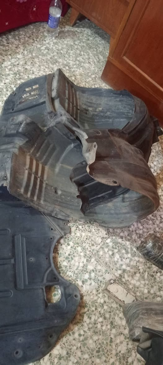 سلام عليكم ارضيات 2 مال سايق والي بصفة وطبر باز امامي ودرع مال محرك مال حاوية شرط فطر مابيهن ب100


**إذا كنت صاحب هذا الإعلان وتريد حذفه لأي سبب، رجاءا أرسل رسالة إلى الدعم الفني**