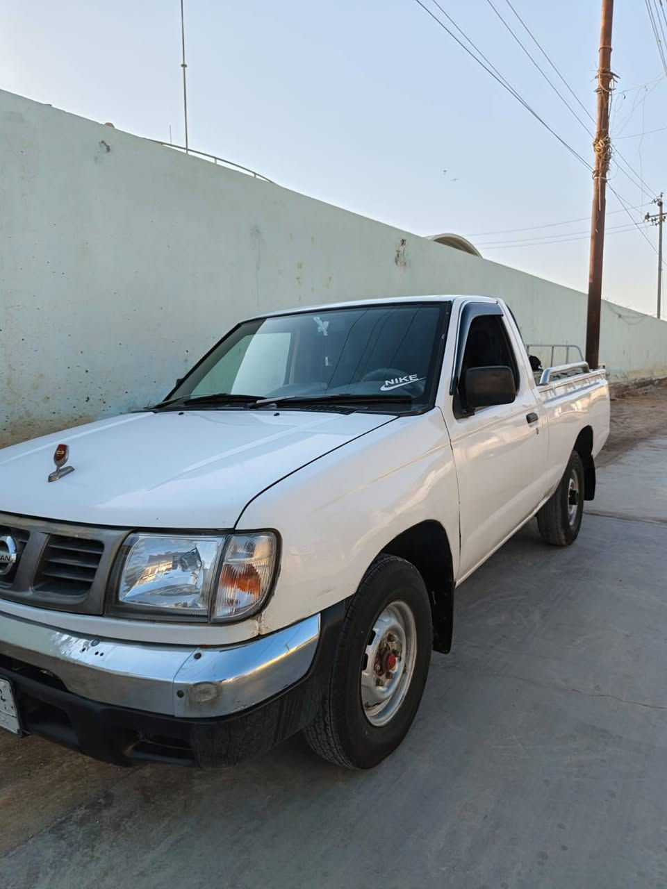 سلام عليكم بيكم نيسان مديل 99 شكل 2000 رقم نجف سنويه جديده بعد شهر وتخلص تريد تحويل تريد وكاله سياره شاصي مكفول بدي مكفول خياس ماكو حداديه تخم تايرات سياره جاهزه عله اخر حبايه سياره مال جناي مكينه ثري واي سعرهه 60 وبيهه مجال الشراي وسعرهه مناسب رقمي واتساب وتصال فقط ***********
