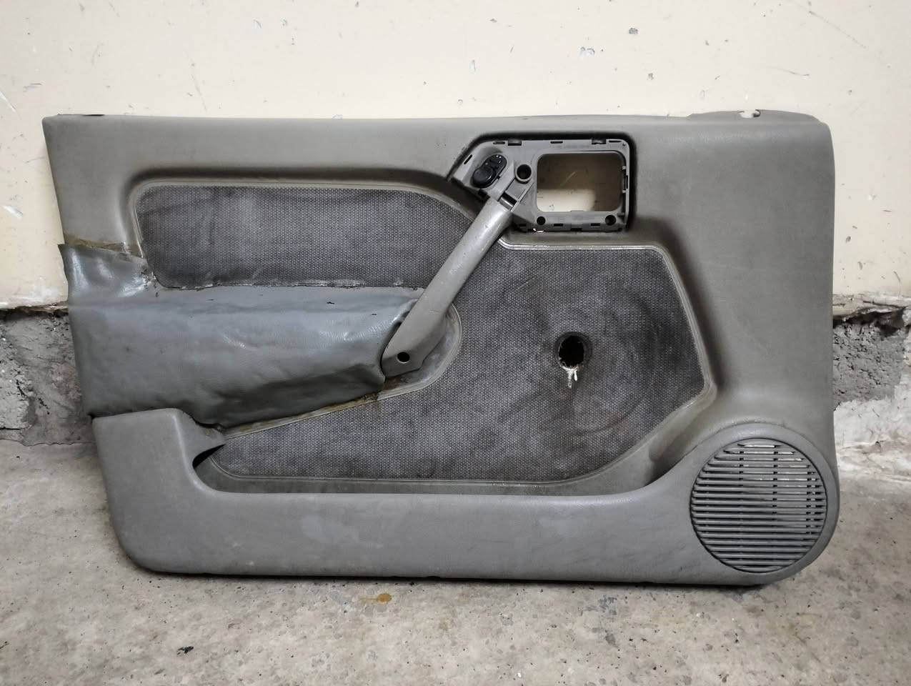 بطاين فكتره للبيع مكان موصل  حي بكر استفسار  *********** كورك ***********
