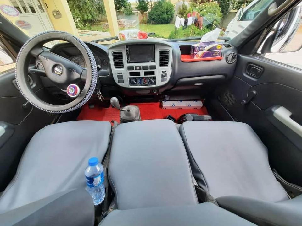 سلام عليكم للبيع نيسان يورفان بيها مكان صبغ ورقم الجديد مكاني بغداد البياع موديل 11السعر 115 وبيها مجال 

‭0772 254 8958‬
