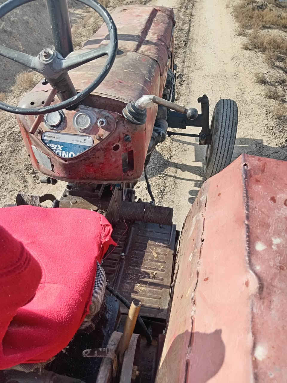 السلام عليكم مكينه عنتر للبيع موديل 86 بدون مكينه مكفوله كفاله محرك وبم وكير وجهاز الرفع نكره سلف كهربائيات شغاله تأيرات جدد مكينه مال جناي محرك لاتبخير ولا تنقيص مكان بابل مكلف بنشر صاحب مكينه /***********
