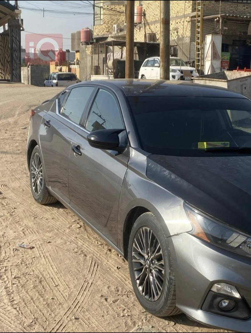 نيسان. التيما. 2022.  SV
سيارة فول ما عدة الفتحة 
مكينة. 4 سلندر.  2500
ماشية 110,000
حادثهة امريكة صندوگ تلث قطع
رقم بصرة.  حرة. 
مكانهة بصرة. 
سعره 135.  ورقة
***********
