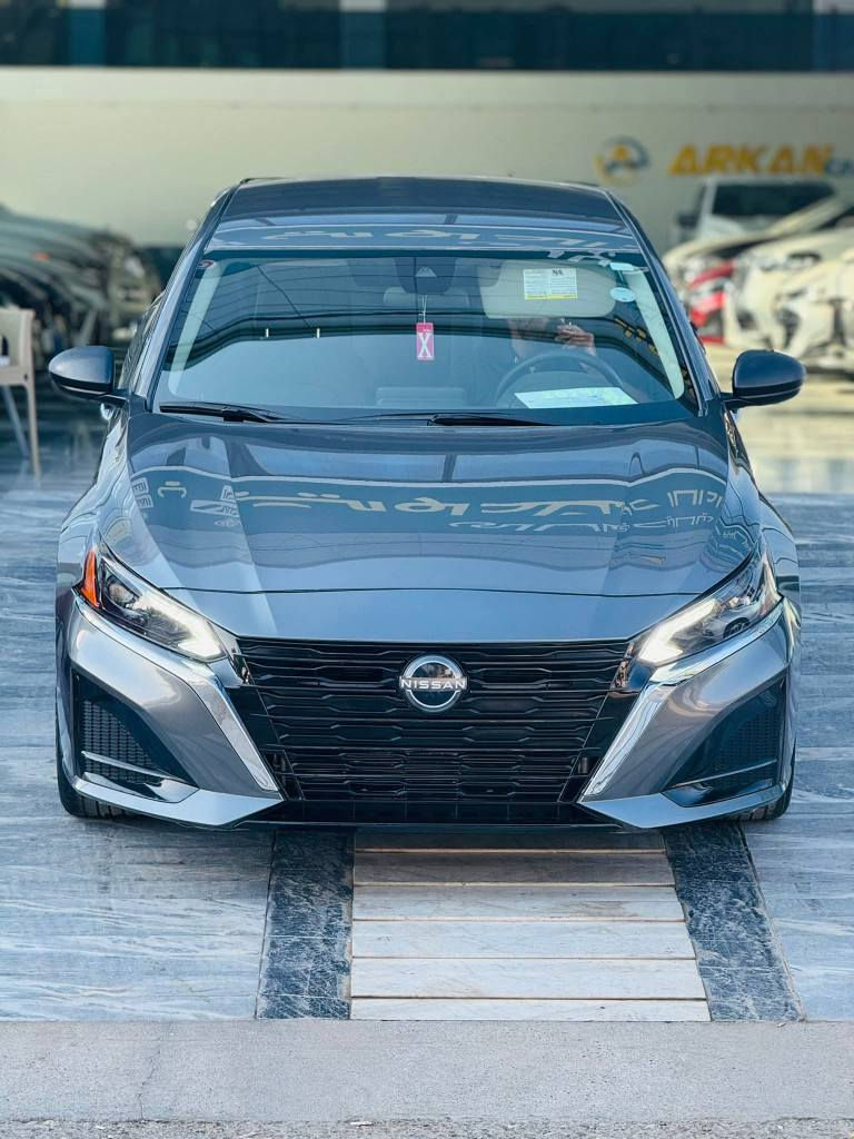 نيسان التيما 2024 موصفات sفقط بي بابين طرف سكن بجم خلفي كله كبس كاتي تترقم شمالي عنوان ديالى خانقين 
***********
*********** خناقين, ديالى
