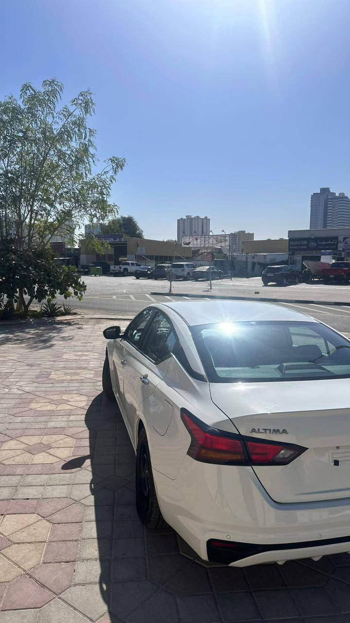 السلام عليكم نيسان التيما 2023 وارد امريكي رقم اربيل بسمي السياره ماشيه 76 الف كيلو السياره كامله وحديده مناقصها آჂ̤ شي مكينه 2500 كير ومكينه وحداديه كفاله تبريد كامله من كل شي السياره خير من لله مواصفات شاشه تحكم ستيرن بصمه تشغيل عن بعد نقاط عمياء رادار حساس خلفي كامره توقف بيها 3 قطع تبديل نفس اللون وقطعه صبغ بجم كبس السياره صور حادثها موجوده مكاني بغداد المنصور 
للاستفسار 0772222321 بغداد, العراق


**إذا كنت صاحب هذا الإعلان وتريد حذفه لأي سبب، رجاءا أرسل رسالة إلى الدعم الفني**