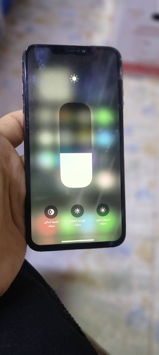 📱 للبيع: iPhone Xs
🔹 الذاكرة: 256GB
🔹 فيس آيدي واقف
🔹 البطارية 60%
🔹 الجهاز نظيف وشغال كلشي بيه تمام
🔹 السعر : 100 
📍 العنوان: السماوة
📞 للتواصل: ***********
