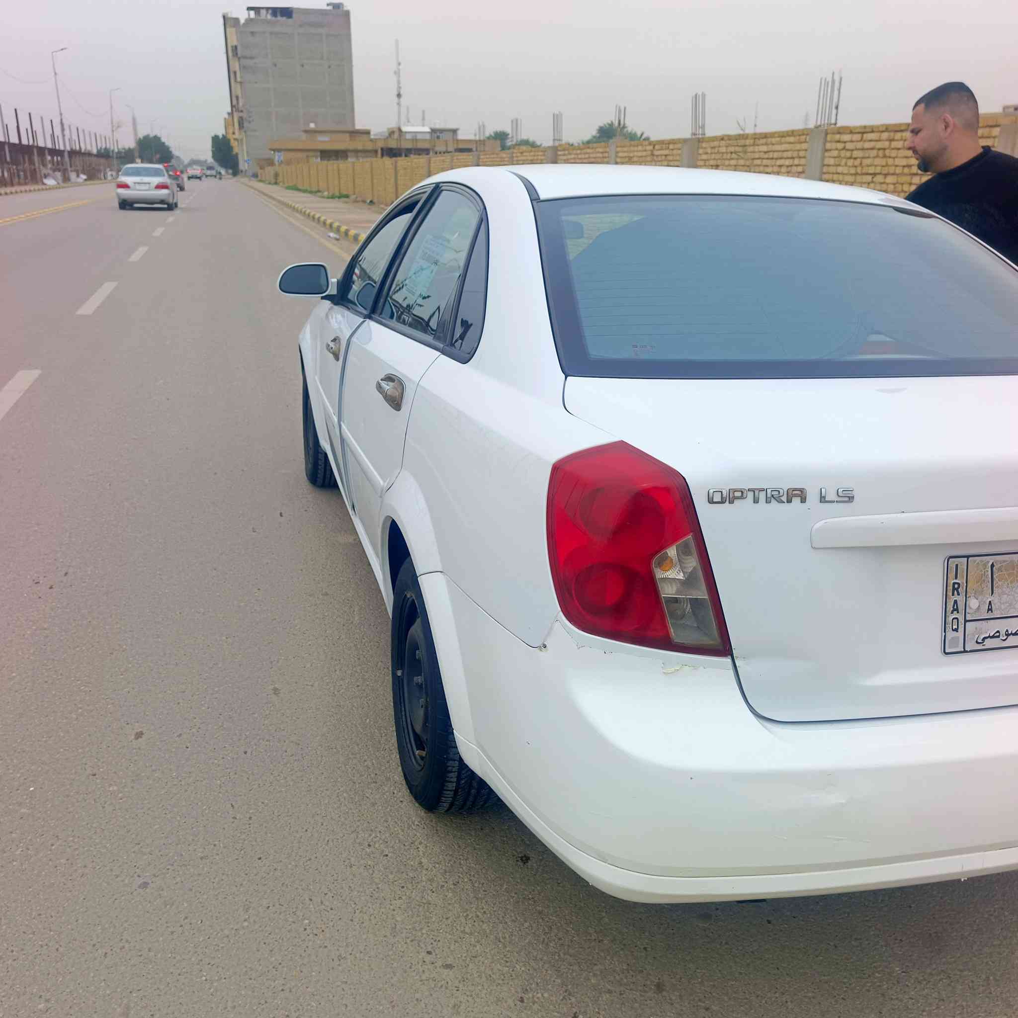 السلام عليكم
للبيع اوبترا 2011 رقم واسط مميز بأسمي 
سنويه لل2028
سياره جاهزه مال بيت 
1-صدر امامي وخلفي جديد
2-تدفئه وتبريد وكهربائيات جاهزه 
3-شاشه اندرويد تاب كبيره 
4-تخم تايرات جديد 
بيهه صبغ باب خلفي والتفاصيل موجود السونار بالمنشور
السعر 80 وبيهه مجال 
مكان السياره واسط الكوت 
للاستفسار ***********
