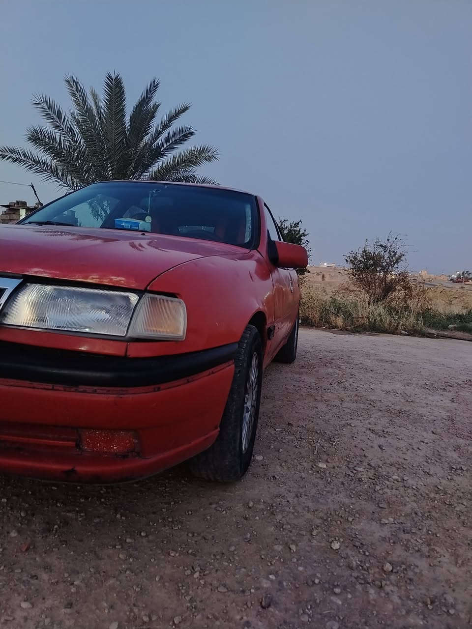 السلام عليكم سيارة للبيع اوبل فكتره حجم 16 كير محرك صدر شرط كهربائيات كلها شغاله تواير نص عمر رقم صلاح الدين الماني سنويه عضم عاج شرط الوكالة والتحويل الاستفسار على هذا الرقم ***********
