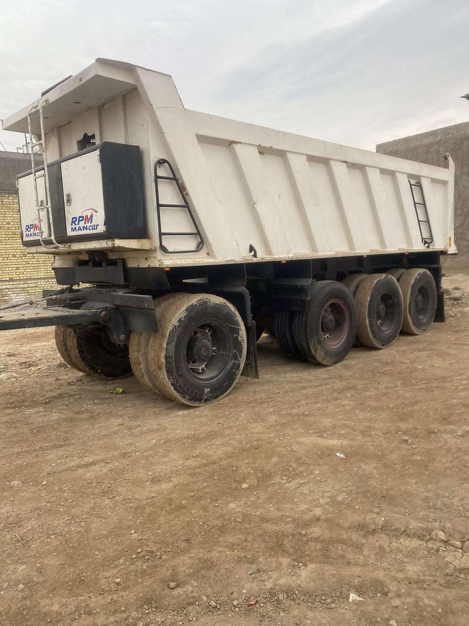 ‏سلام عليكم عربانه مايلار تخم تاير ذرعه 21 الاستفسار ***********
