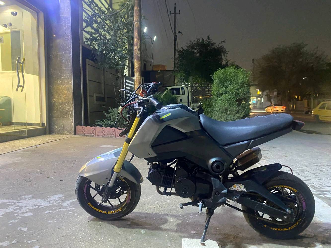 سلام عليكم هوندا كروم دراجه نضيفه صالنصه رياضي عمبار رياضي فج خلفي كلج رياضي دراجه تخبل مكاني بغداد دوره الميكانيك***********سعرها750وبيها مجال للشرايه