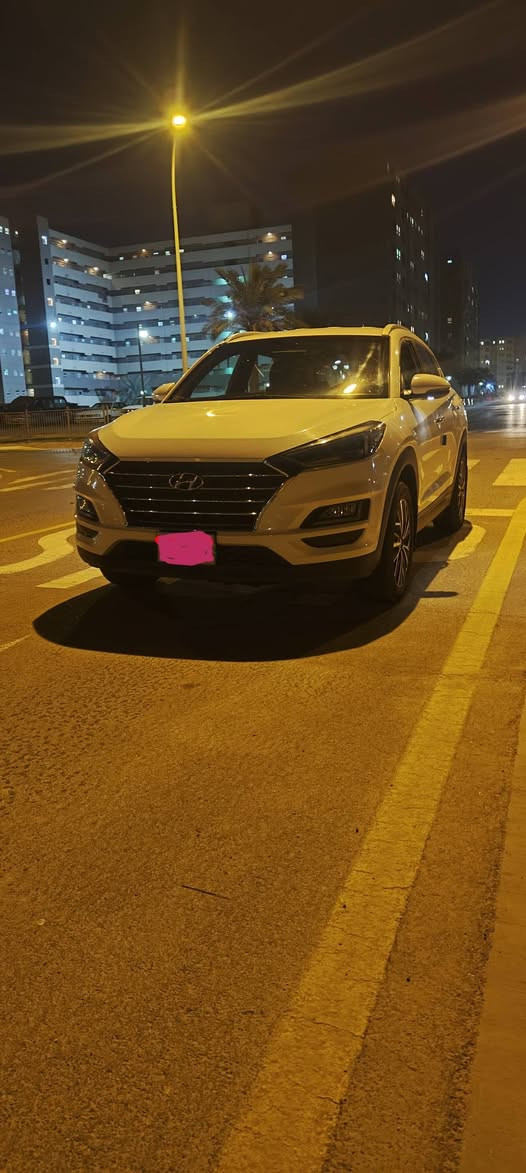 سيارة توسان موديل 2019

محرك 4 سلندر سعة 2000 نوعية دوش (DOCH)

السيارة ماشية 111 الف 

164حصان

كير 6 سرعات اوتوماتيكي

سياره دفع رباعي

5 راكب

شاشة حجم 7 انش

مساعد قياده
 
بصمة 

كامره امامي و خلفي

وارد خليجي مكفلوة من الضربة

السعر : ٢٠٠ ورقة و بيها مجال قليل

ارقام التواصل: ***********
