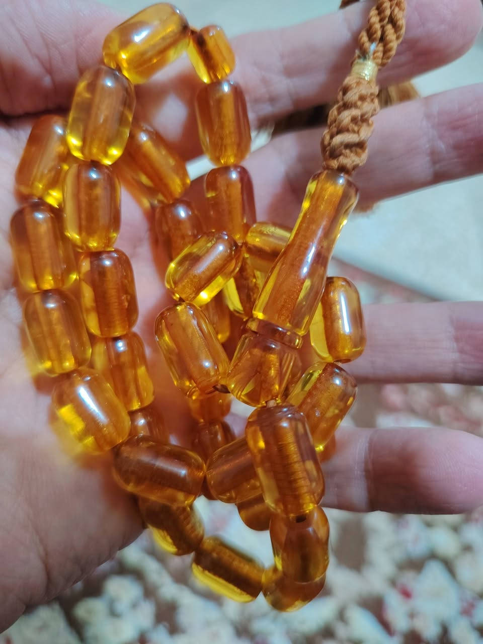 سبحة سندلس ألماني شغل بيت عنوز قديمة ونضيفة سعرها ٧٠ الف ماعندي توصيل مكاني بغداد ***********
