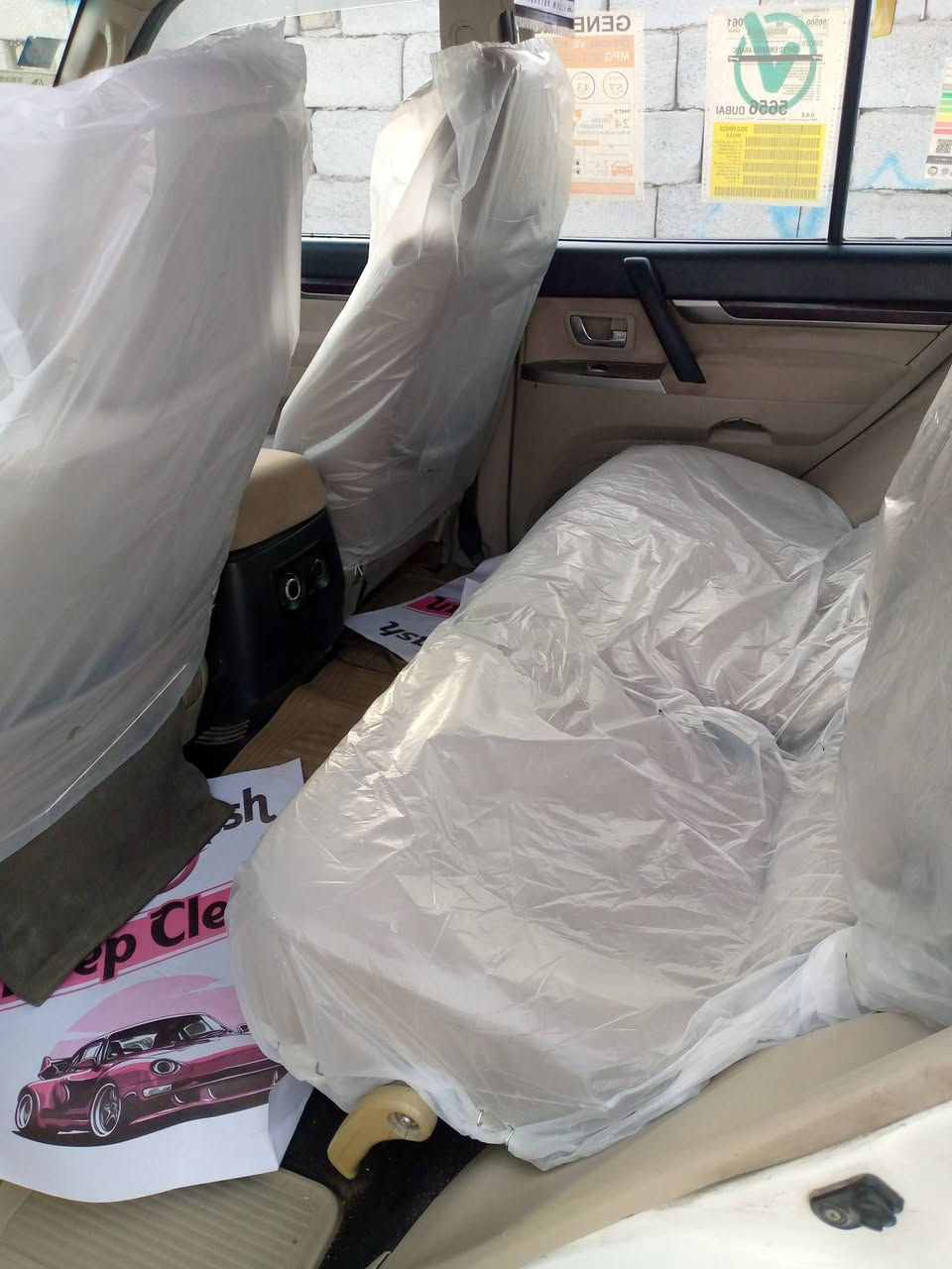 السلام عليكم 
باجيرو حبتور موديل 2013 مصبوغه حزام 
مكينه كير تبرد كفاله سياره باسمي تحويل شوكت ما تحب 
مكانهه ناصريه مركز السعر 110 وبيهه مجال 
موبايل *********** اتصال وواتساب
