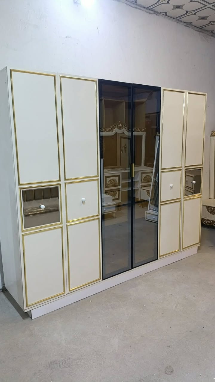 غرفه ترڪي مستخدم  💥 موديل حديث 

قطع/9  الوان مميزة 😍
نظافه 80💯 
السعر 700 
نضام ابواب 😍
مع شد ونقل 🚚 داخل بغداد مجانآ
 باقي المحافظات بسعر مناسب


**إذا كنت صاحب هذا الإعلان وتريد حذفه لأي سبب، رجاءا أرسل رسالة إلى الدعم الفني**