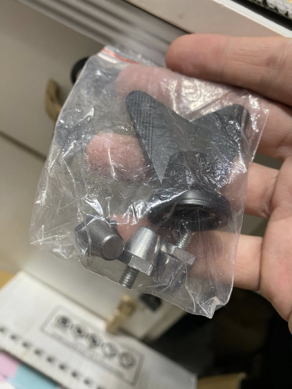 حذاء ستد ياباني
يجي ويا بسامير حديد ضب

القياس ٤٢

السعر ٣٠ 🔥🔥🔥


**إذا كنت صاحب هذا الإعلان وتريد حذفه لأي سبب، رجاءا أرسل رسالة إلى الدعم الفني**