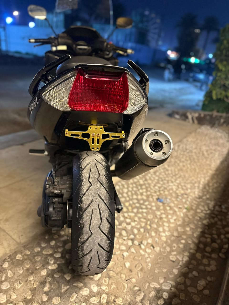 يا الله سلام عليكم 
TMAX مكفوله كفاله عامه الدراجه جديده كلش فوك متتخيل والدراجه رمبه وليس شارع ممستعمله هواي كلش قليل الدراجه كلشي بيها جديد و ABS ممشه الدراجه 28الف بيها يدات رياضي قاعده مال رقم رياضي تايرات ابو الجدحه بالباكيت والدراجه كلش جديده شحجي قليل بحقها سبب البيع بسبب ضرف اما الدراجه مكفوله كفاله عامه مكينه وكشر وكلجات سعر الدراجه 43 مجالها بسيط بياع شراي لتخابرني دور نطايح لتخابرني الدراجه بالباكيت سعرها بخواتها بالرمبه كلش مناسب تفيد الجناي التفيده يخابرني واليجيني يشلع عيوني المكان بغداد الاستفسار اتصل خاص ماجاوب ***********
