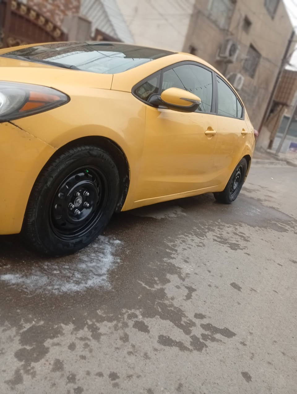 السلام عليكم فورتي ٢٠١٦ حادثهة حوض سحب بدون كص وبيهة طخطخات خفيفه مذكورة بلتصوير عليهة هيئه وغرامات ١٢ورقه .رايدها ١٠٠ تنزل ١٢ مال غرامات وهيئه تصير ب٨٨ بيها مجال بسيط 👍
نضام ايكو 🔴
مانع انزلاق🔴
تحكم ستيرن 🔴
للاستفسار ***********
رجاءا مو شراي لتعامل سيارة مال جني✅
مكاني بغداد جديده
