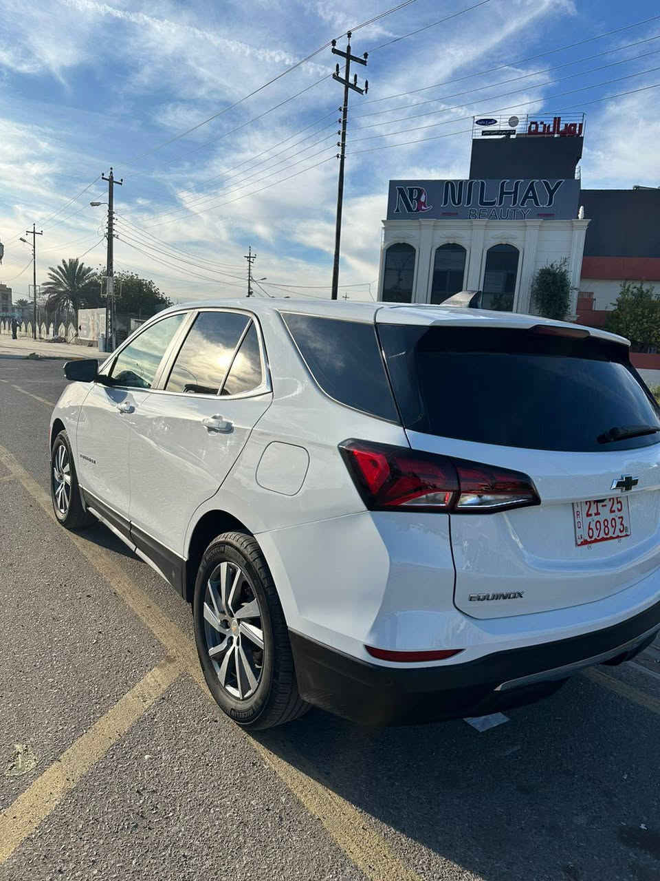 شوفرليت ايكونيكس
موديل 2023
السعر  152
رقم كاتي يترقم أربيل سليمانيه دهوك 
ماشيه 18000 ميل 
مواصفات  LT
صندوق كهرباء 
كشنات تدفئه 
ويل 18
الضرر جاملغ صبغ مع حافه البونيت شبر صبغ 
جاملغ خلف السائق بخ اميركا 
رقم الشاصي مرفقه مع الصور 
السياره موجوده في كركوك 
***********
