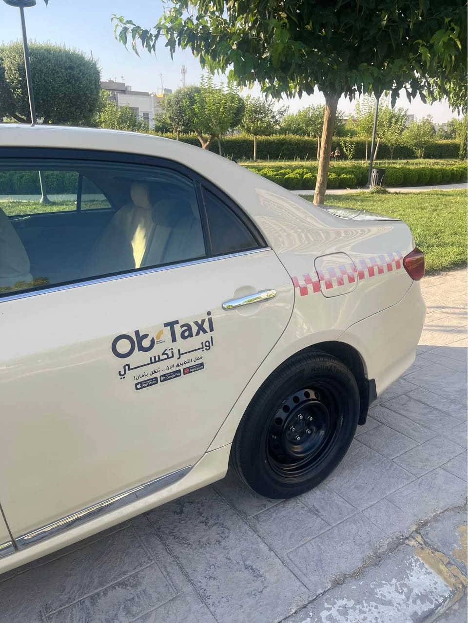 🚕 تۆیۆتا کۆرۆلا (بیکاشۆ) مۆدێل ٢٠٠٩ بۆ فرۆشتن 🚕
ئەگەر بەدوای سەیارەیەکی توندوتۆڵ، بێ مەسروف و نانپەیداکەردا دەگەڕێیت، ئەم بیکاشۆیە بێ کێشەیە و ئامادەی کارە:
 جۆری سەیارە: تۆیۆتا کۆرۆلا (بیکاشۆ) - بیلادی تەکسی
 مۆدێل: ٢٠٠٩
 مەکینە: مەکینە گەورە
 مۆدیفای و ناوەوە: شاشە ئایپاد و کامێرای بۆ بەستراوە
🛠️ باری دەڕەسی و مەکینە (هەموو شتێک بەشەرت):
 پێش و پشتی: کەپسە و هیچ لێدانێکی نییە.
 بۆیاخ/سارد: تەنها یەک چەمەلەغی لای سەکنی هەیە، ئەویش بەشەرت بێ ناوگرتنە.
 گێڕ، مەکینە و تەبرید: بەشەرت و لەسەر کلیل.
 ژێرخانی سەیارە: بێ تەقە و ڕەقەیە و زۆر توندوتۆڵە.
📝 باری یاسایی:
 سەنەوی و ژینگە: نوێیە تا ساڵی ٢٠٢٨.
💰 نرخ: ١٣٠ وەرەقە
📍 شوێن: هەولێر
📞 بۆ پەیوەندی و کڕین: *********** أربيل, العراق

