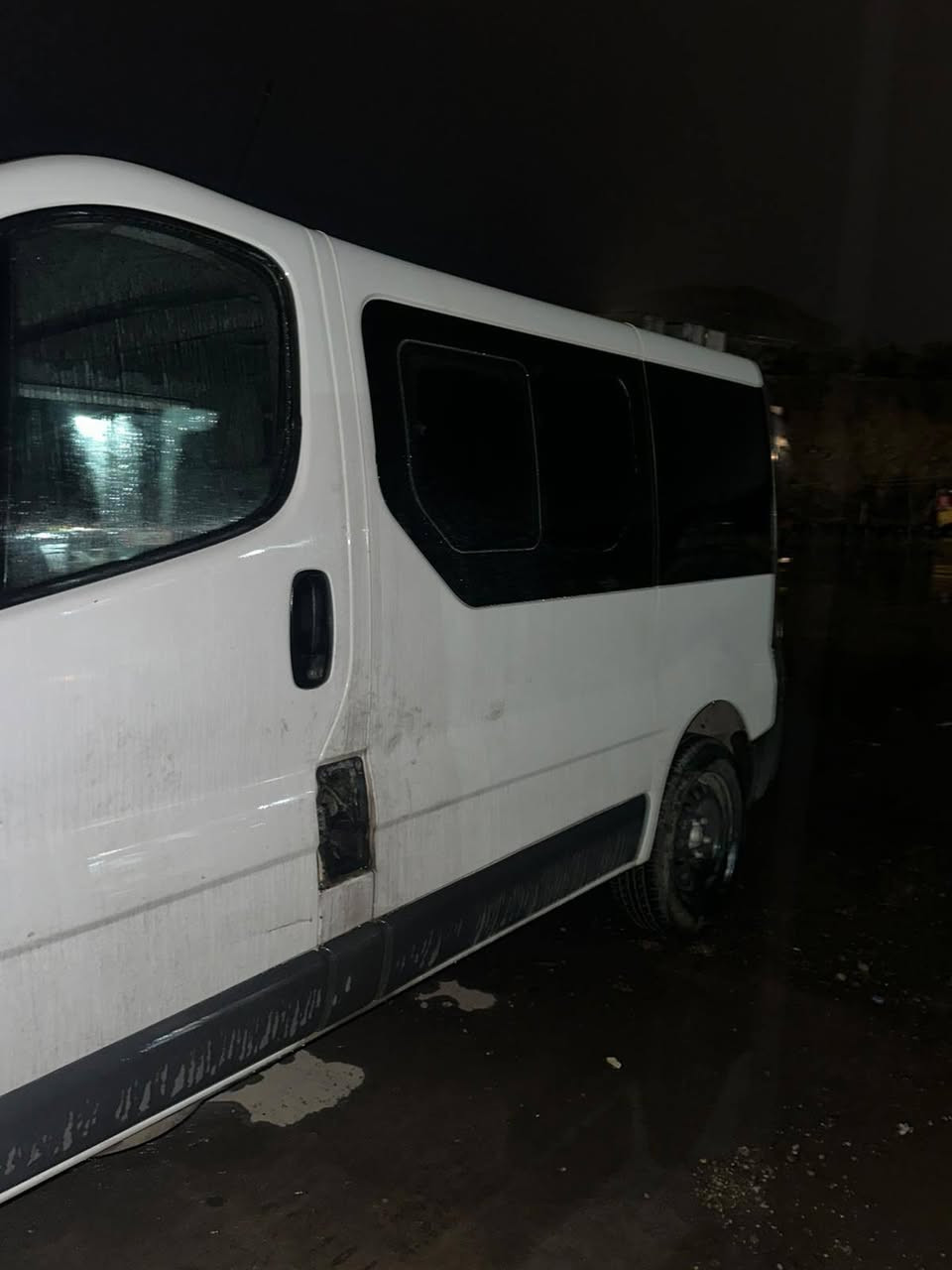 اوبل فيفارو موديل 2011سياره كاز  سياره كفاله ولا سبغ ولا بارد ره م سنويه جديد  تحويل تاني يوم  سياره اسمي سعر 90وه ره قه مجال  مكان زاخو *********** واستاب فايبر موجود
