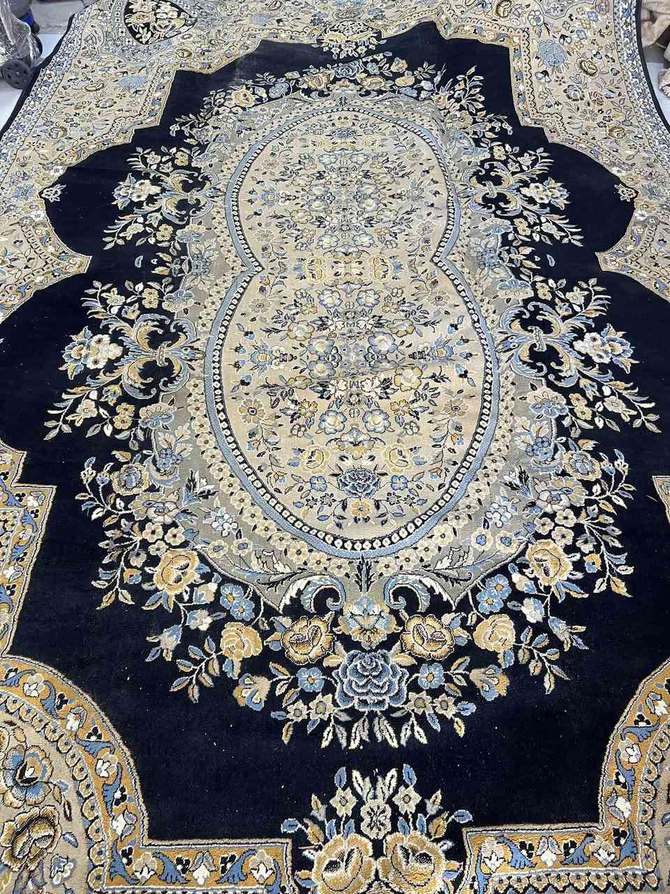 ايراني كاشان تركي درجة اولى حفر 🥶

ال2*3 سعرها 25اي قطعة داخل المحل ❤️

ال2*1 سعرها 25 اي قطعة كاشان ايراني 🤩

ال3*4سعرها 35 تركي حفر 🤩

ال3*4 سعرها 75 ايراني كاشان ❤️

ال3*4 جديد غير مستخدم سعرها 100🤩

كاربد القطعة ب45 الف ❤️

العنوان التحرير مقابل ماريا مول مجاور اسواق تفاحة 

*********** او مراسلة الحساب
