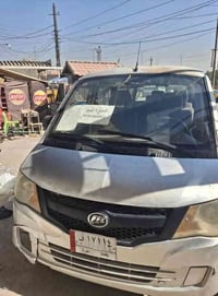 سياره ليفان 2014   10 راكب   محرك نضيف   داخل نضيف   باتري جديد  تبريد...