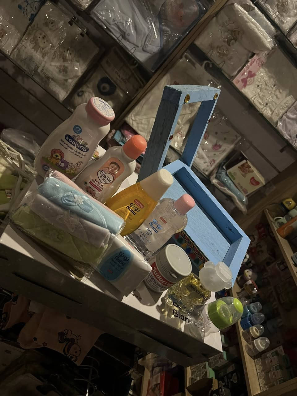 عالم الاطفال ❤️❤️مستلزمات الاطفال ♥️🌙بكج رمضاني 
متوجدين من (8 صباحاً )الى ،(11 مساءً )
يوجد تجهيز كامل للطفل حديث الولاده
الكياته والنزاكه بس يمنه و الاسعار بس يمنه 😎تنويه ❤️يوجد خدمه توصيل لجميع المحافضات


**إذا كنت صاحب هذا الإعلان وتريد حذفه لأي سبب، رجاءا أرسل رسالة إلى الدعم الفني**